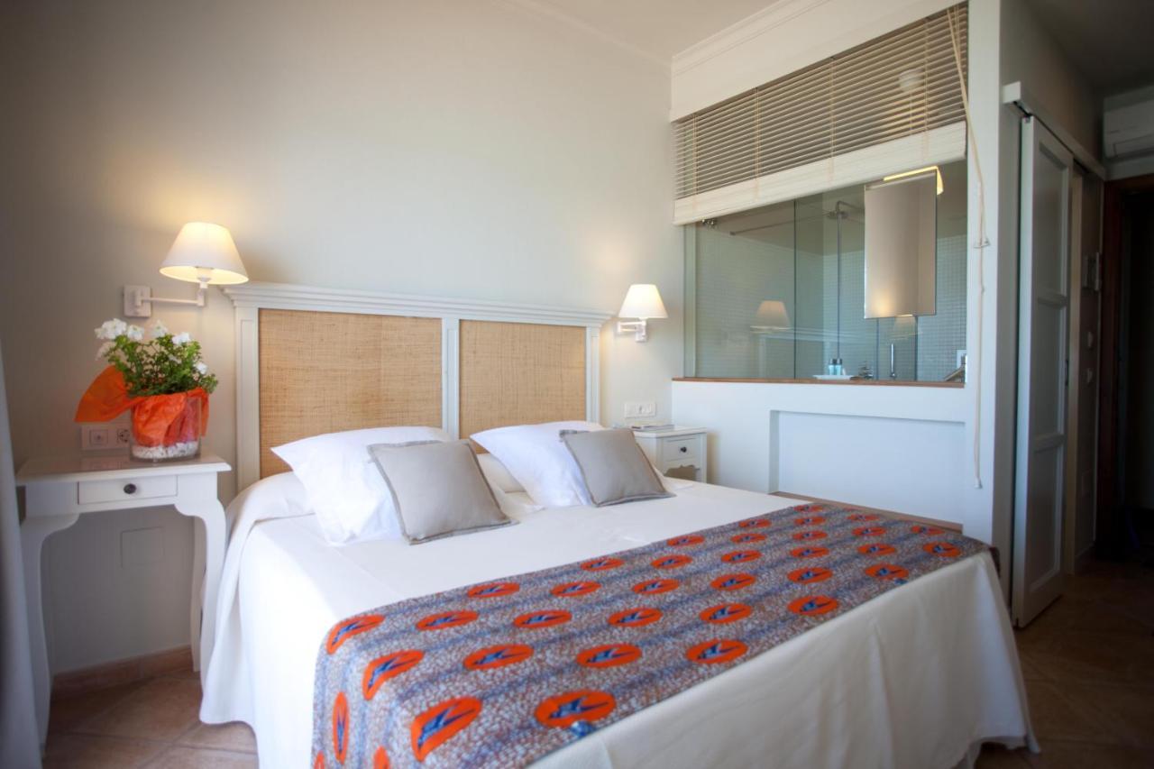 Hostal La Savina ลาซาวีนา ภายนอก รูปภาพ