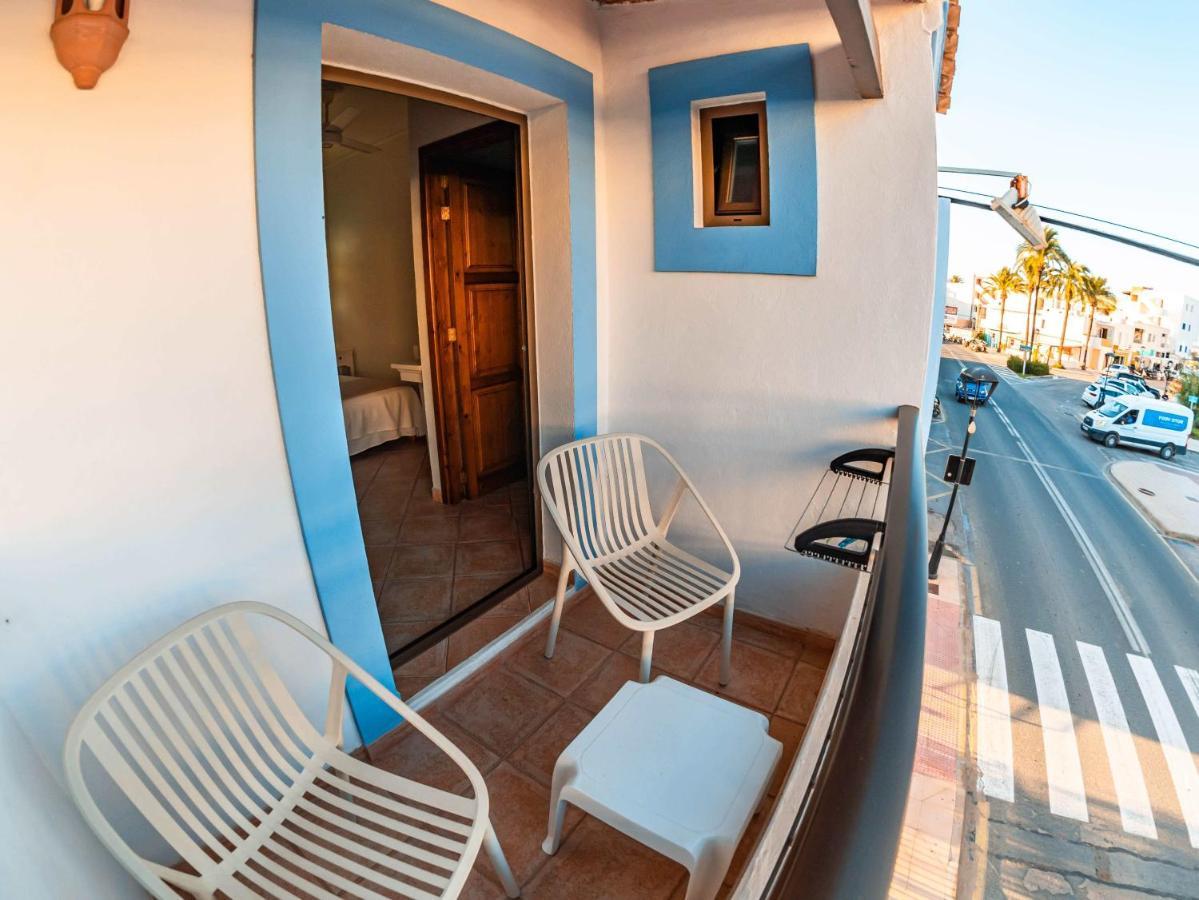 Hostal La Savina ลาซาวีนา ภายนอก รูปภาพ