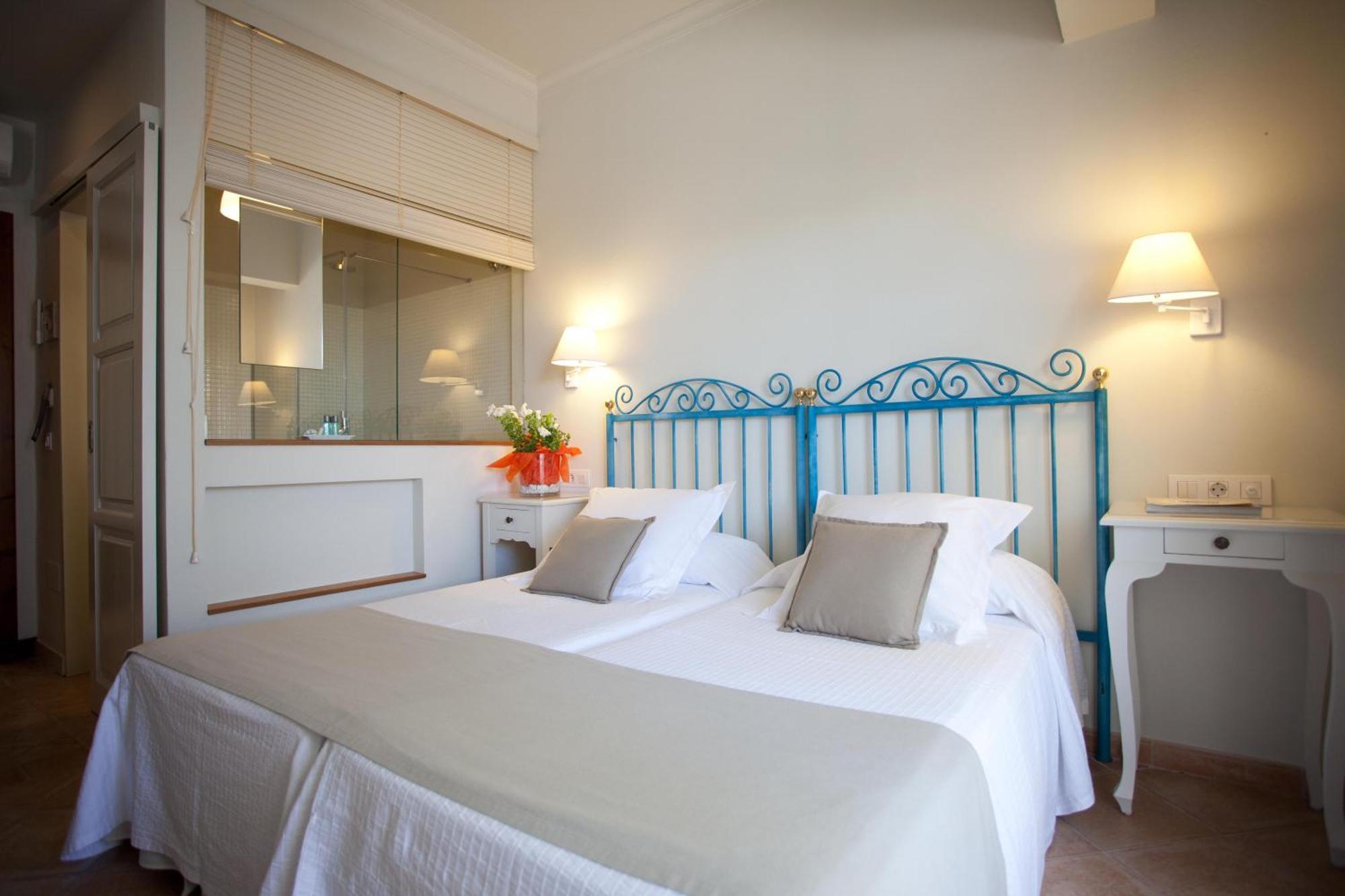 Hostal La Savina ลาซาวีนา ภายนอก รูปภาพ