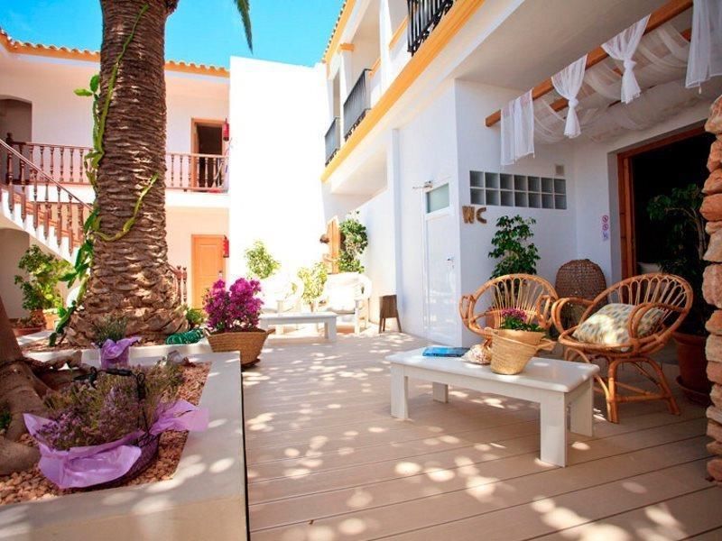 Hostal La Savina ลาซาวีนา ภายนอก รูปภาพ